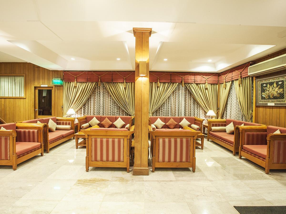 Aye Thar Yar Golf Resort Taunggyi Buitenkant foto